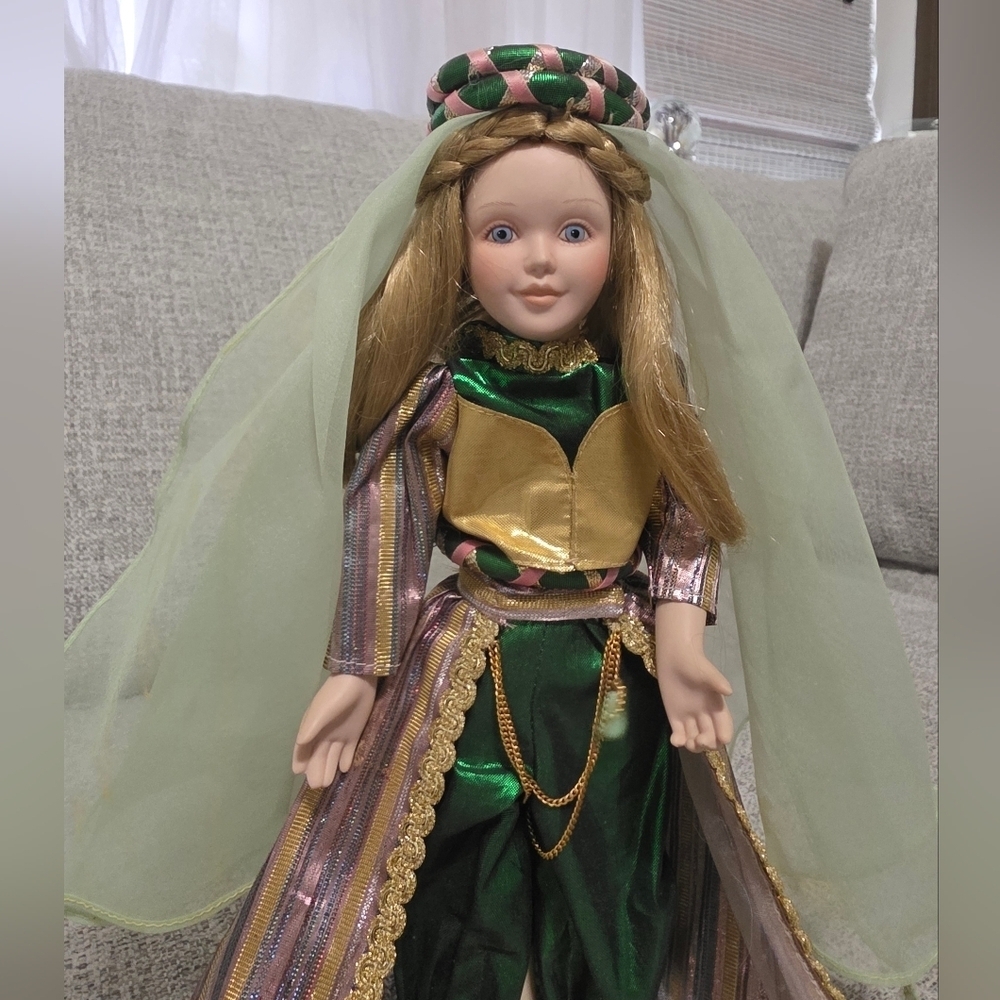 This is a Danbury Mint Storybook porcelain doll. - Picture 3 of 7